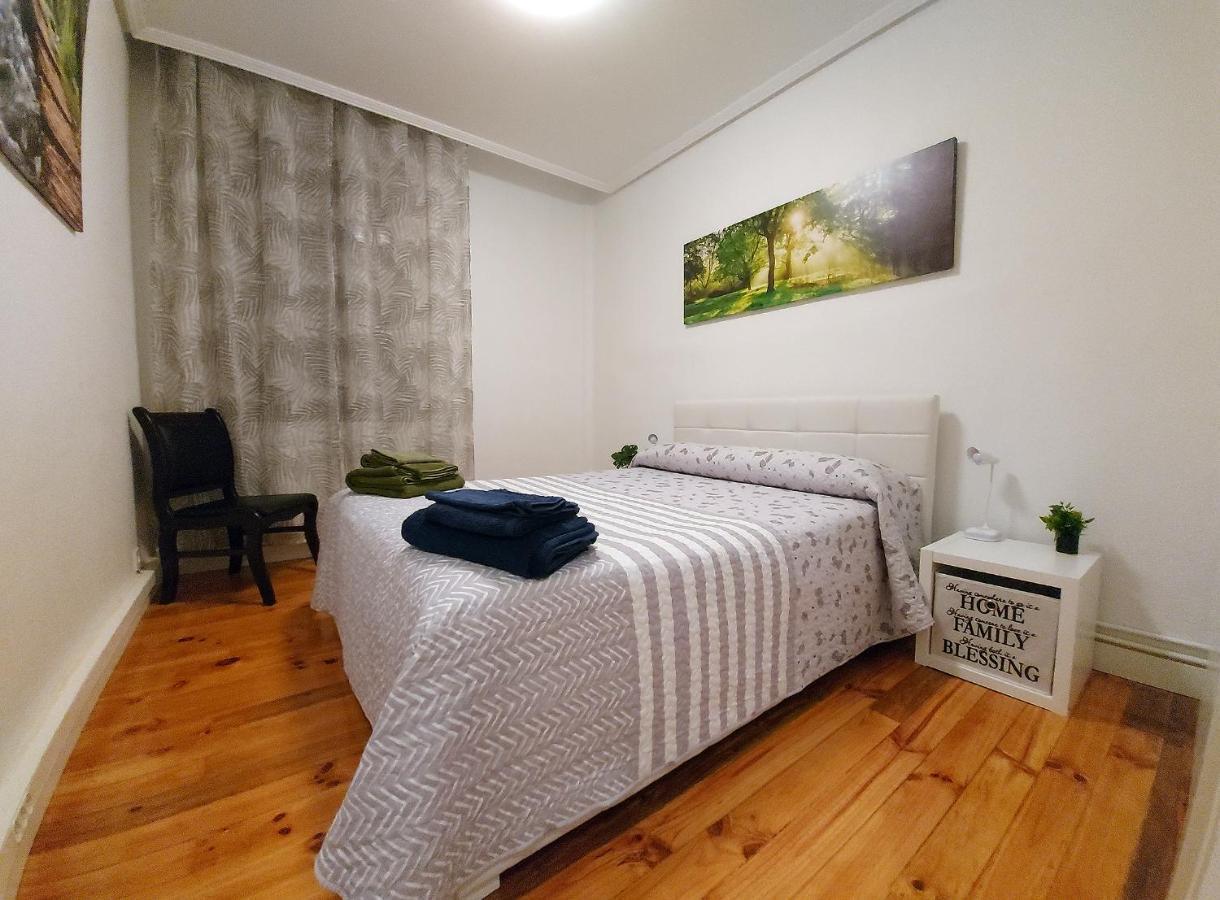 Apartamento Saioa Pamplona Kültér fotó